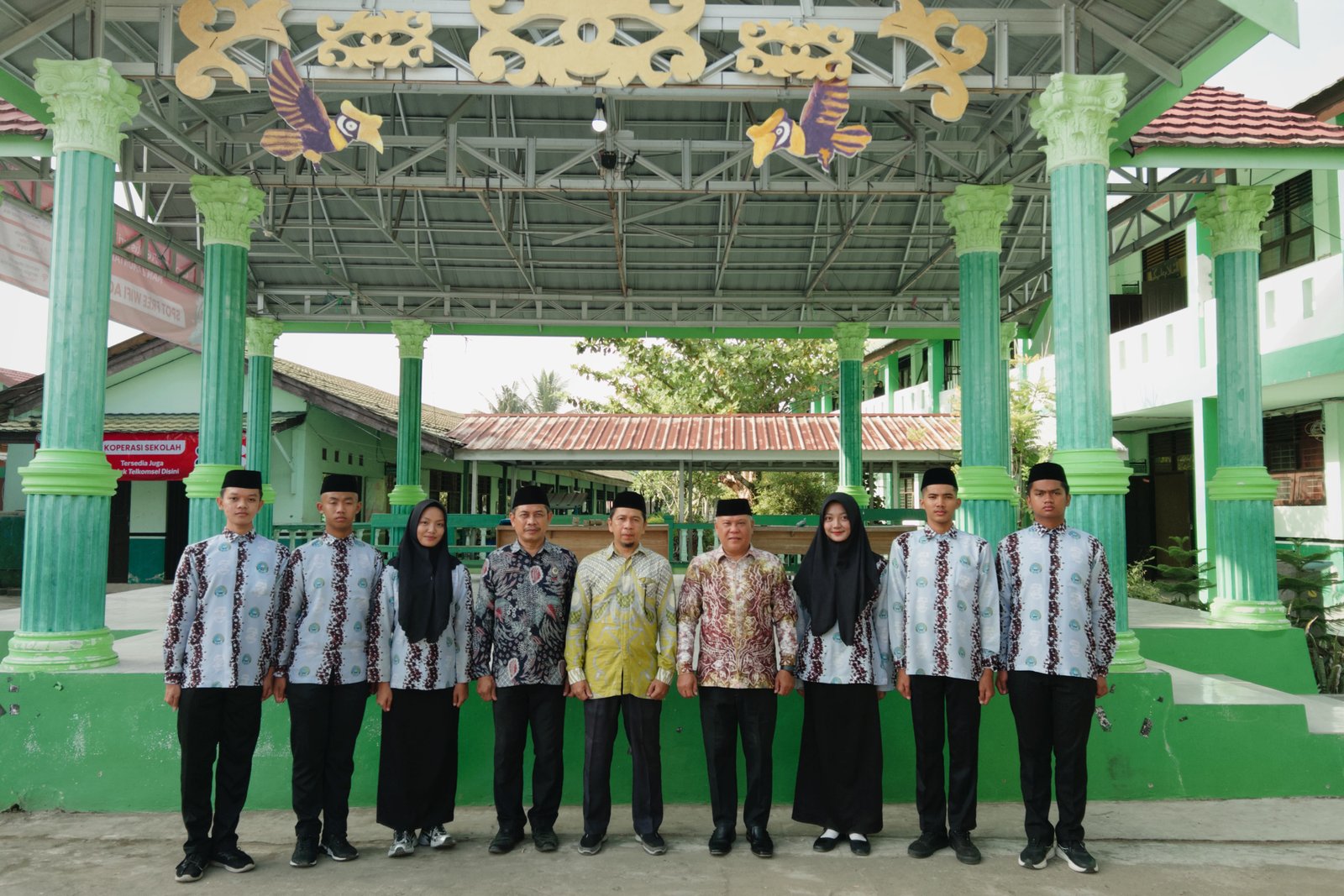 Menuju Tugas Pengibaran Merah Putih, MAN 2 HSU Lepas Siswa Paskibraka